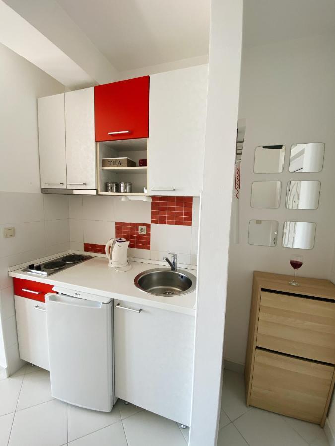 Apartments Bellevue - Otasevic แฮร์เซ็ก-โนวี ภายนอก รูปภาพ